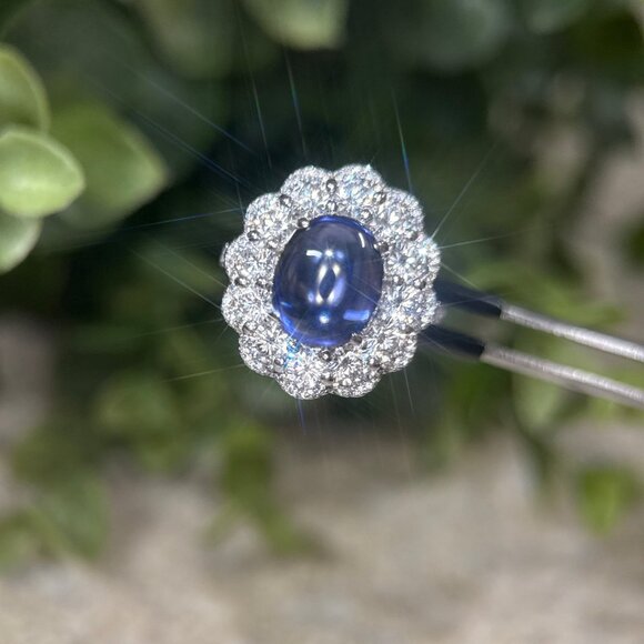 925 Silver Cabuchon Sparkling Flower Ring - Picture 3 of 12